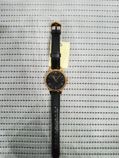 LADIES FOSSIL WATCH (R1300)