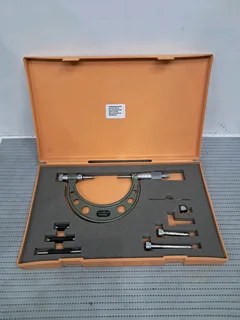 Mituyoyo micrometer R550