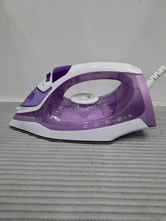 Platin steamer iron R250