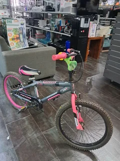 Totem princess kids bike  R900