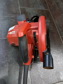 Hilti circular saw.  scw 70  R3000