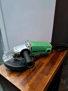 Hitachi big grinder  R1500