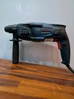 Bosch sds professional hammer drill &#43; case R1300