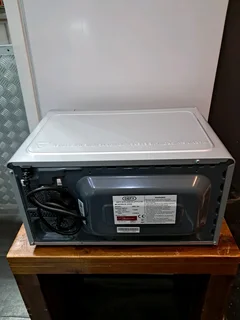 Defy microwave new R800