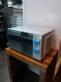 Defy microwave new R800