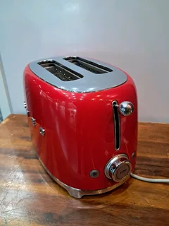 Smeg toaster R1800