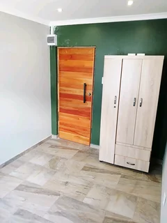 Rooms to let available in the Greyville/Morningside area - From R3000