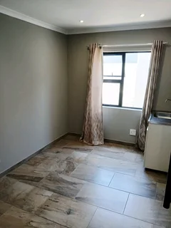 Rooms to let available in the Greyville/Morningside area - From R3000