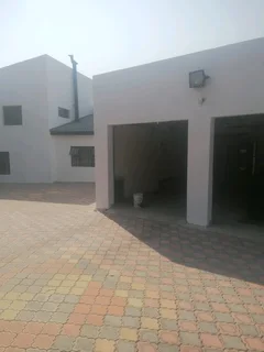 Professional painter /gardener