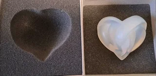 Heart paperweight Lalique