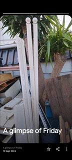 2 white 2.1m curtin wooden rods