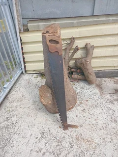 Antique rip saw very sharp teeth