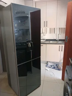 Fridge-Freezer Regassing Onsite