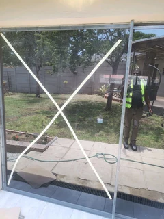 PRIVACY &amp; UV LIGHT PROTECTION TINTING FILMS