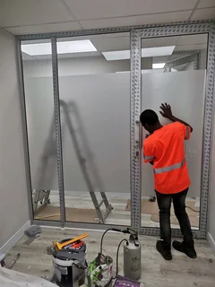 ALUMINIUM GLASS TINTING SOLUTIONS