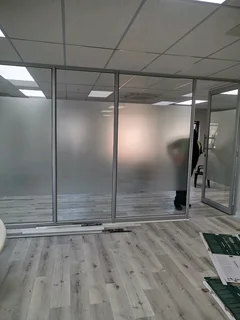 WINDOW TINTING ON CALL:0812690961