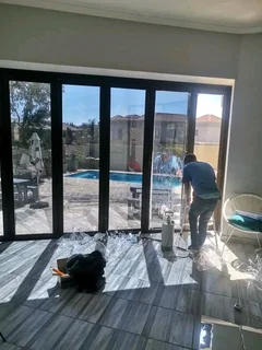 WINDOW TINTING SOLUTIONS