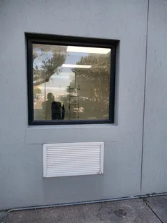 WINDOW TINTING SOLUTIONS