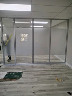 WINDOW TINTING SOLUTIONS