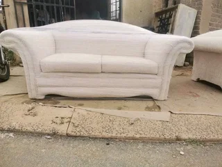 SOFAS/COUCHES, HEADBOARDS &amp; DINNING SETS RE-UPHOLSTERY
