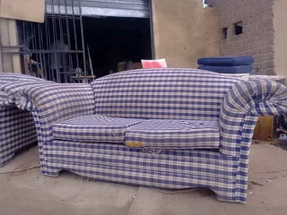 SOFAS/COUCHES, HEADBOARDS &amp; DINNING SETS RE-UPHOLSTERY