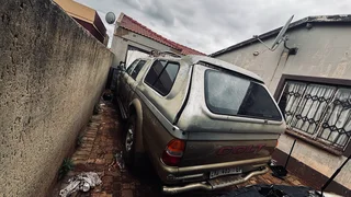 1999 Mitsubishi Colt