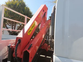 CRANE TRUCK HIRE / 8.5 TON