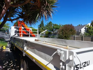 CRANE TRUCK HIRE / 8.5 TON