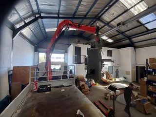 CRANE TRUCK HIRE / 8.5 TON