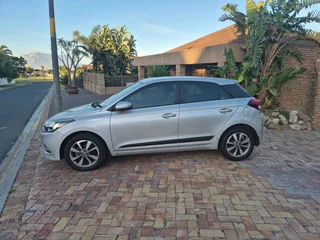 2015 Hyundai i20 1.4 Fluid Manual