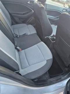 2015 Hyundai i20 1.4 Fluid Manual