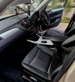 BMW X3 X-DRIVE 20d 1st Owner FSH &amp; Still in Showroom Condition R239.000neg