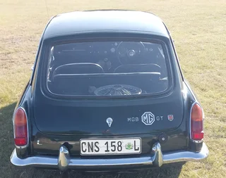 1967 MG B GT