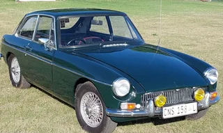 1967 MG B GT