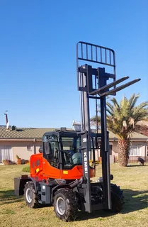 3 Ton Rough Terrain forklift