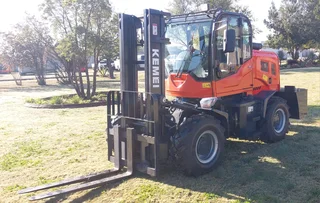 3 Ton Rough Terrain forklift