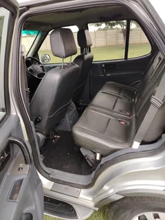 2009 Tata Safari SUV