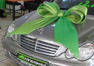 Perfect Car Delivery Bow