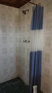 House to let in Chiltern Heights Shallcross  Queensburgh