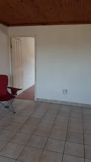 House to let in Chiltern Heights Shallcross  Queensburgh