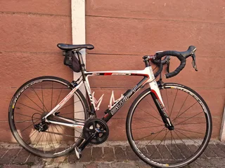 Swift Response Carbon Bike