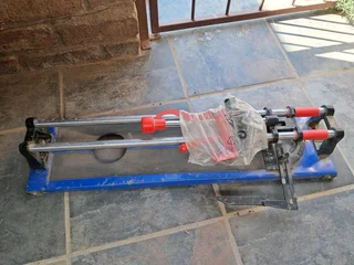 Tile Cutter