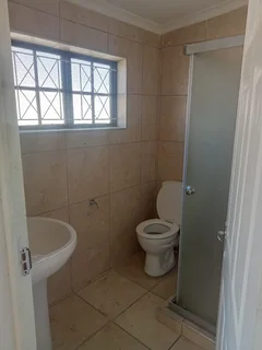 1 BDR HOUSE TO LET IN UMBILO