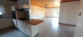 Stunning Sea views 3 Bedroom House for rent