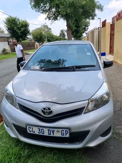 Toyota Yaris 2014 Model 243 000 kmsR 80 000Manual transmission Accident freeOriginal paint 﫟 Engine