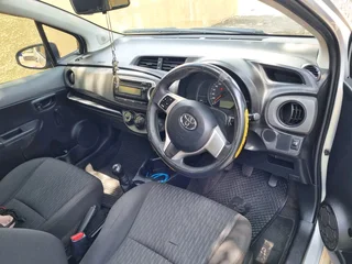 Toyota Yaris 2014 Model 243 000 kmsR 80 000Manual transmission Accident freeOriginal paint 﫟 Engine