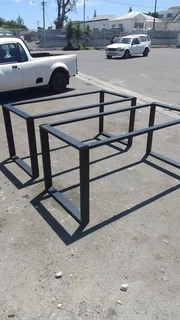 STEEL LEGS AND FRAMES FOR TABLES