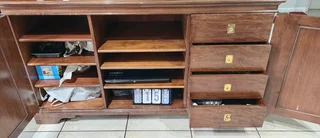 TV Table Cabinet 1550(L) x 550 (W)x860 (H)