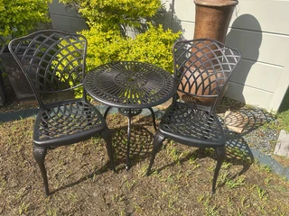 Cast aluminium Bistro set