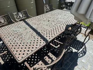 Norths Olympus 8 seater patio set
